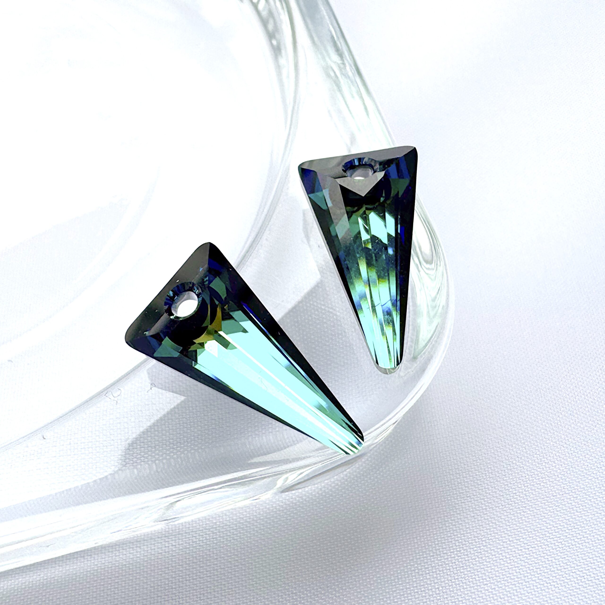 Кристалл SWAROVSKI Шип 18мм Цвет Bermuda Blue №3536 — изображение 8