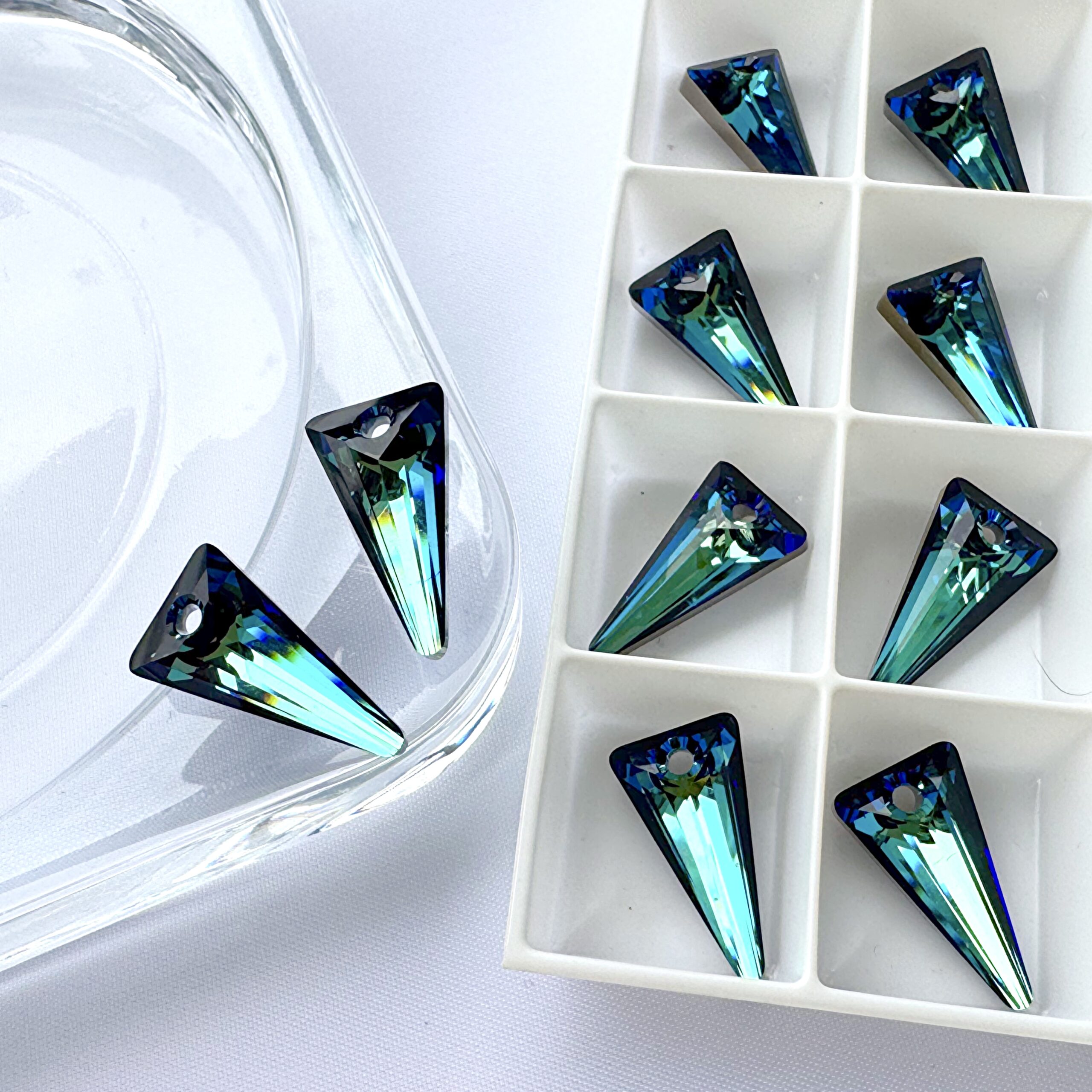 Кристалл SWAROVSKI Шип 18мм Цвет Bermuda Blue №3536 — изображение 9