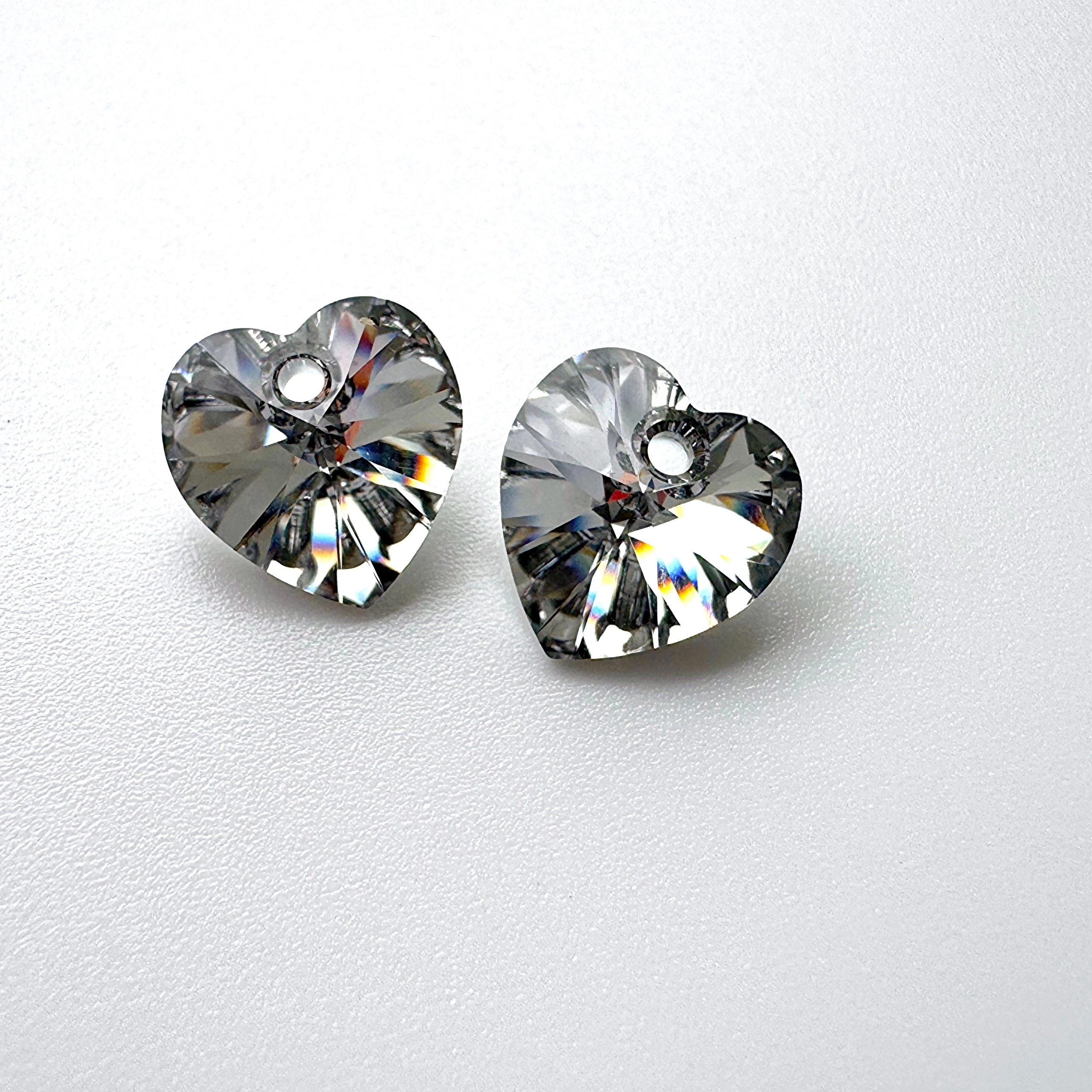 Кристалл SWAROVSKI Cердце 10мм Цвет Comet Argent Light (CAL) №3691 — изображение 8